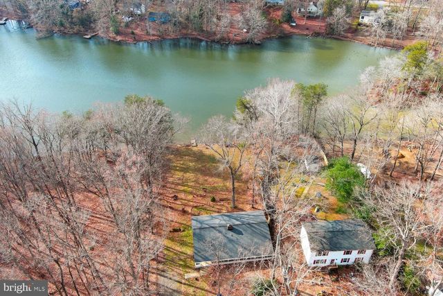 1138 LAKEVIEW DR, Stafford, VA 22556