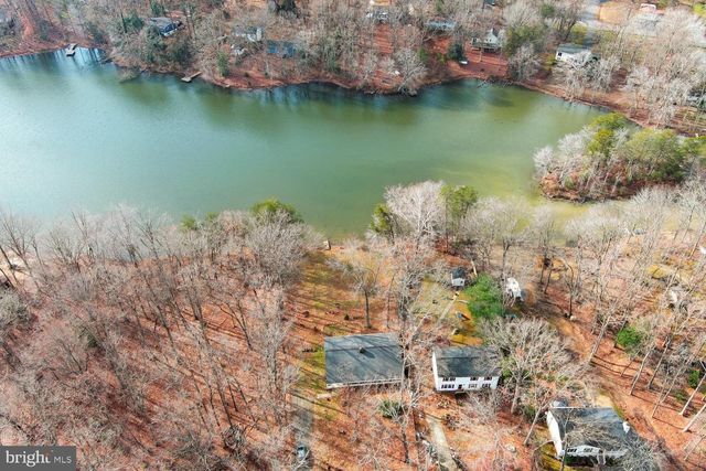 1138 LAKEVIEW DR, Stafford, VA 22556