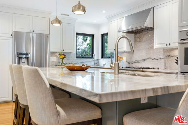 3558 S Muirfield Road, Los Angeles, CA 90016