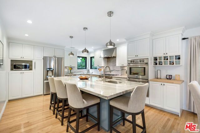 3558 S Muirfield Road, Los Angeles, CA 90016
