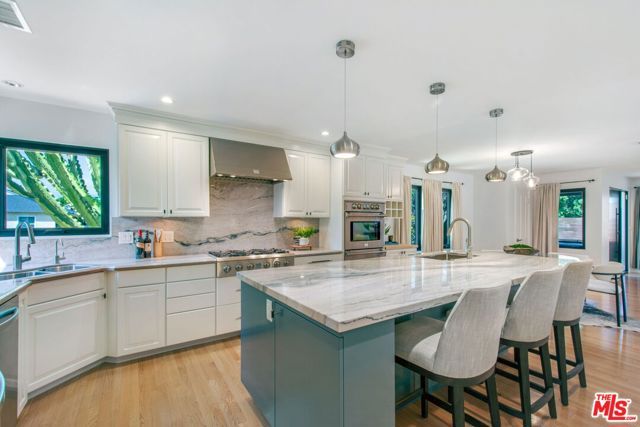 3558 S Muirfield Road, Los Angeles, CA 90016
