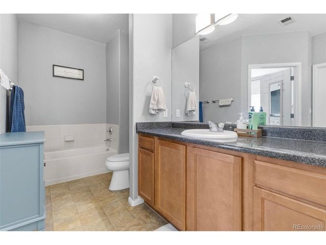 10497 Paris St 407, Commerce City, CO 80640