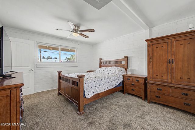 6241 E 34th Street, Tucson, AZ 85711