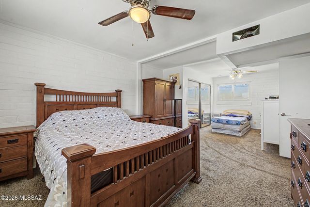 6241 E 34th Street, Tucson, AZ 85711