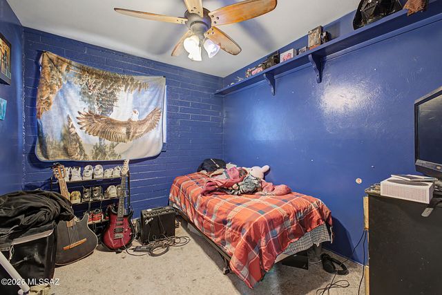 6241 E 34th Street, Tucson, AZ 85711