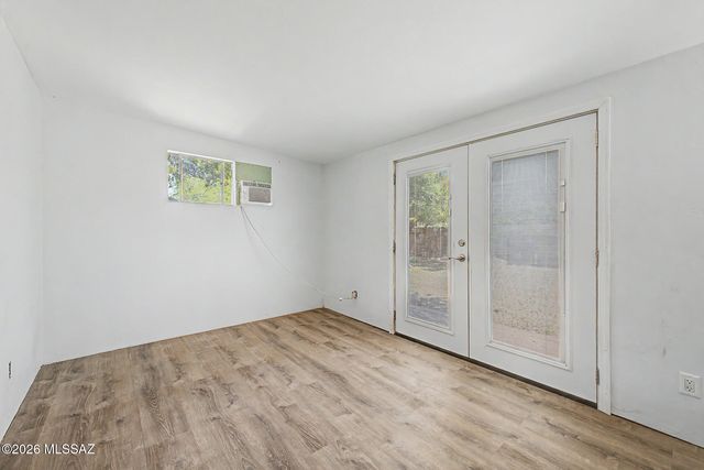 6241 E 34th Street, Tucson, AZ 85711