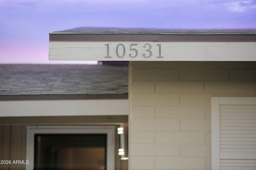 10531 W CLAIR Drive, Sun City, AZ 85351 — photo 2