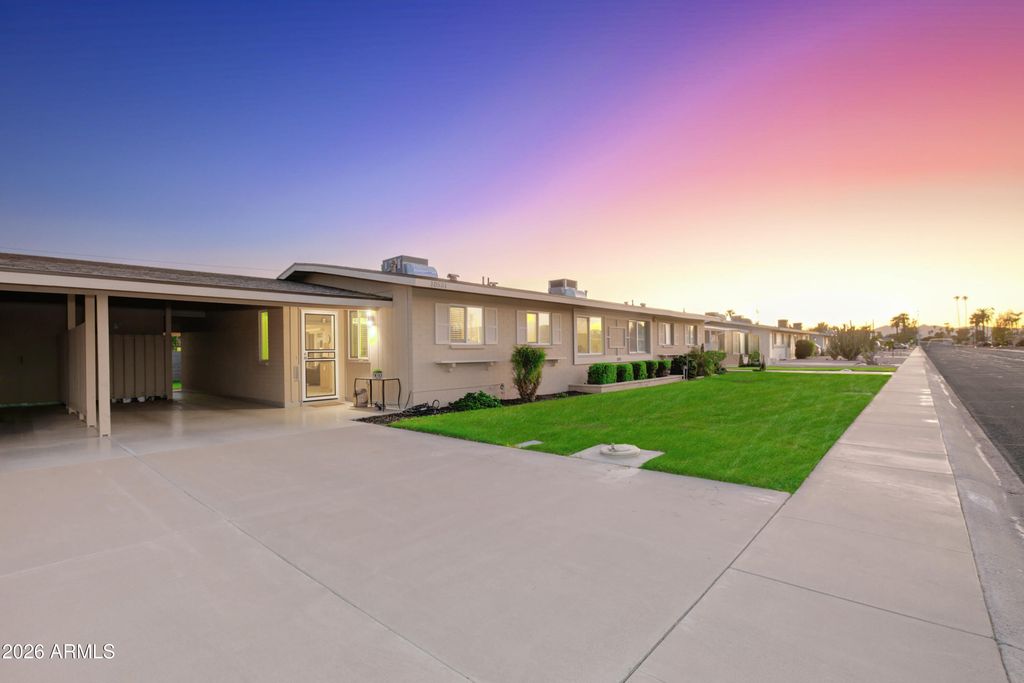 10531 W CLAIR Drive, Sun City, AZ 85351 — photo 3