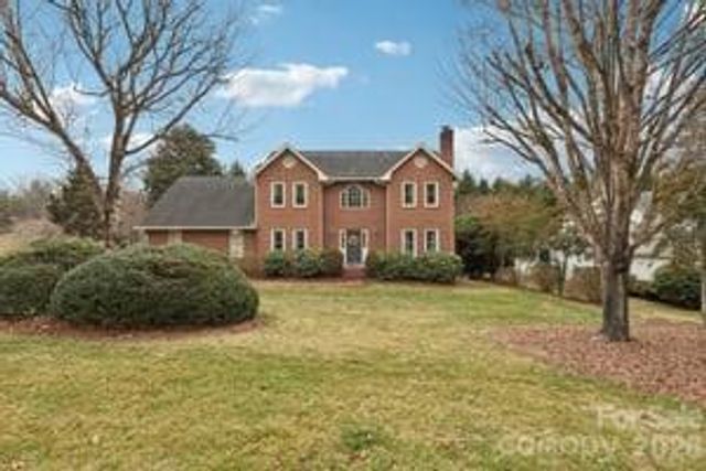 113 Forest Avenue NE, Valdese, NC 28690