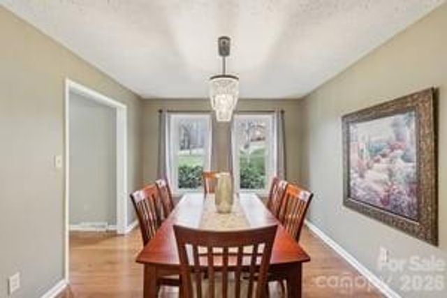 113 Forest Avenue NE, Valdese, NC 28690