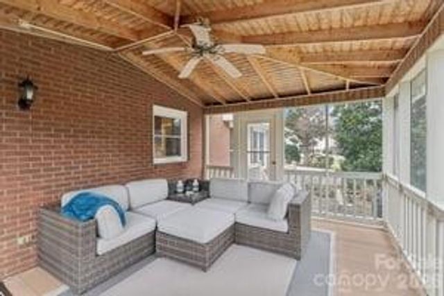 113 Forest Avenue NE, Valdese, NC 28690