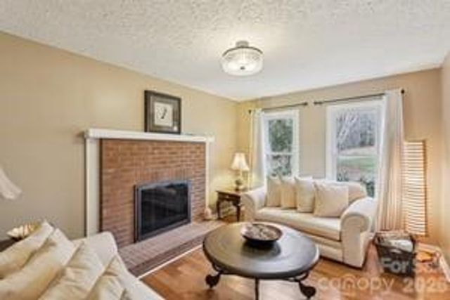 113 Forest Avenue NE, Valdese, NC 28690