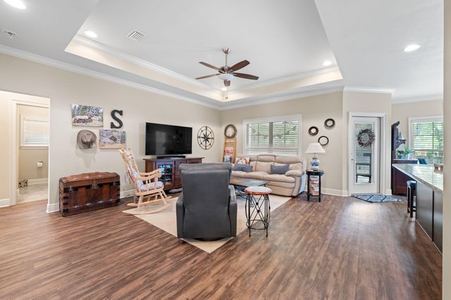 5619 Maggie Rose Circle, Milton, FL 32570