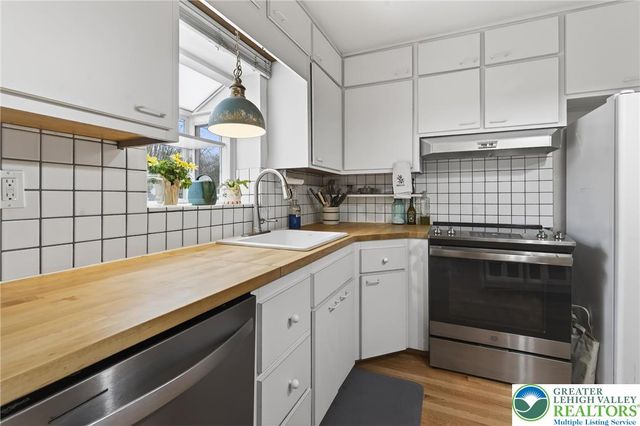 2202 West Tilghman Street, Allentown City, PA 18104