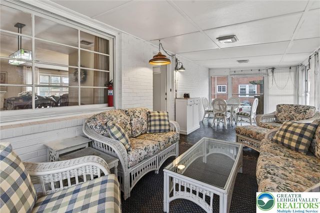 2202 West Tilghman Street, Allentown City, PA 18104