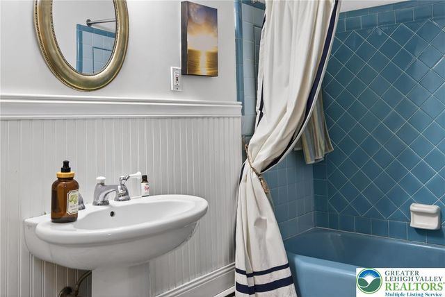 2202 West Tilghman Street, Allentown City, PA 18104