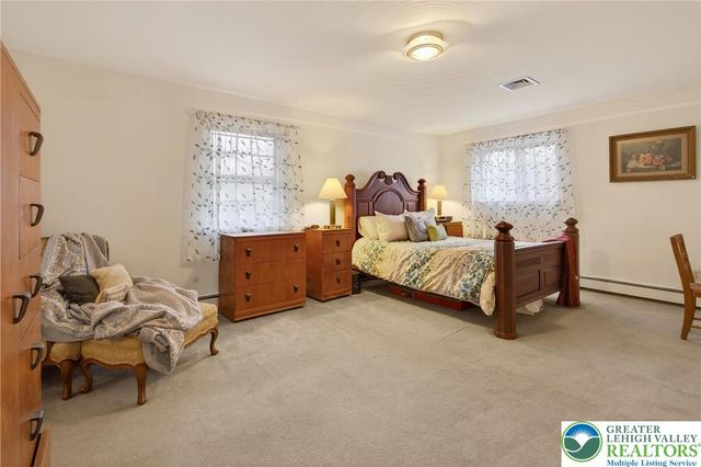 2202 West Tilghman Street, Allentown City, PA 18104