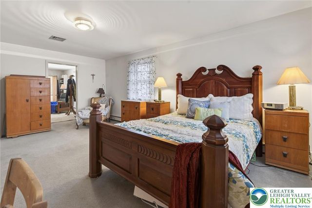 2202 West Tilghman Street, Allentown City, PA 18104