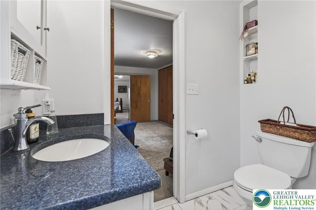 2202 West Tilghman Street, Allentown City, PA 18104