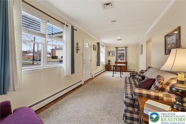 2202 West Tilghman Street, Allentown City, PA 18104