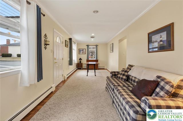 2202 West Tilghman Street, Allentown City, PA 18104