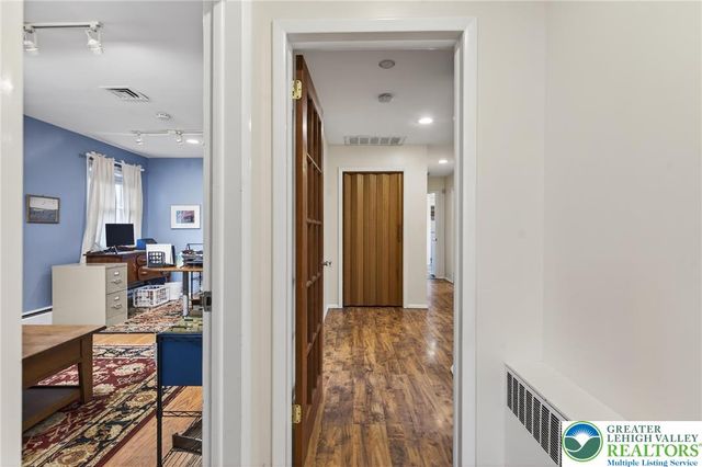 2202 West Tilghman Street, Allentown City, PA 18104