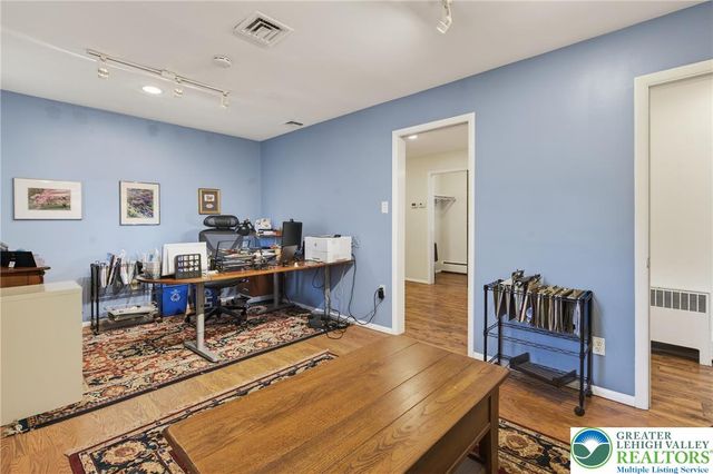 2202 West Tilghman Street, Allentown City, PA 18104