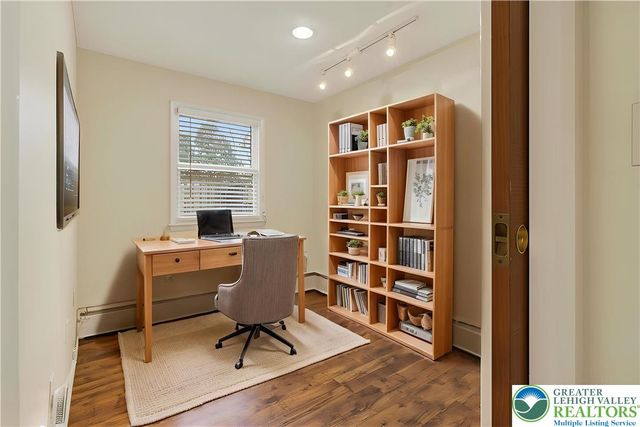 2202 West Tilghman Street, Allentown City, PA 18104