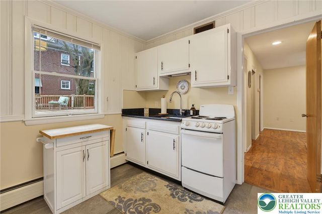 2202 West Tilghman Street, Allentown City, PA 18104