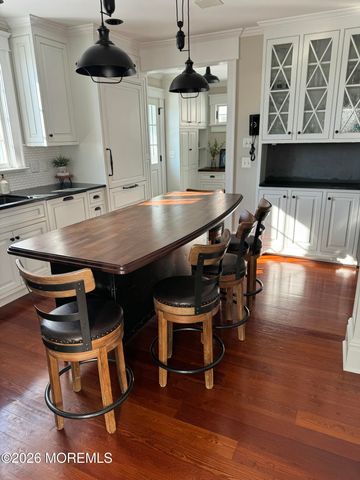 333 Woodland Avenue, Avon-by-the-sea, NJ 07717