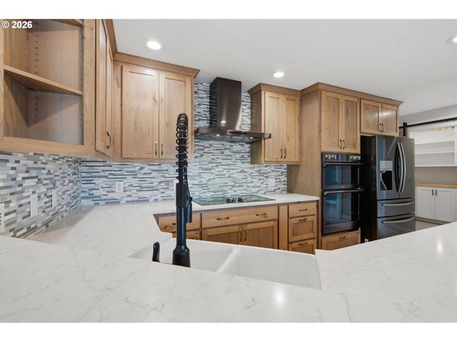 20999 S JUBB Rd, Estacada, OR 97023
