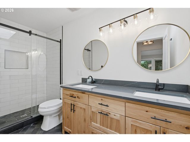 20999 S JUBB Rd, Estacada, OR 97023