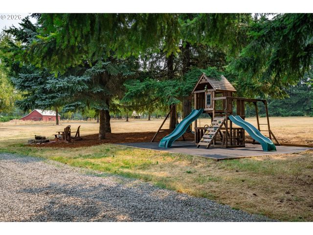 20999 S JUBB Rd, Estacada, OR 97023