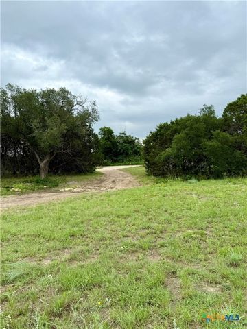 445 Beadle Road, Gatesville, TX 76528
