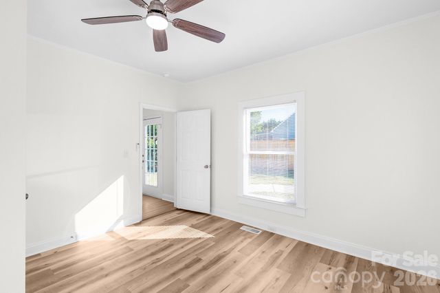 204 Pleasant Street, Belmont, NC 28012