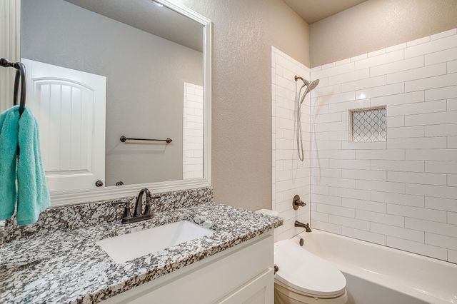 1576 Lizzie Lane, Burleson, TX 76028