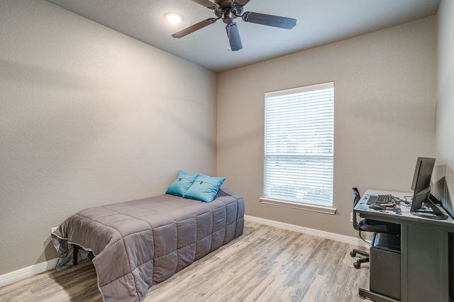 1576 Lizzie Lane, Burleson, TX 76028