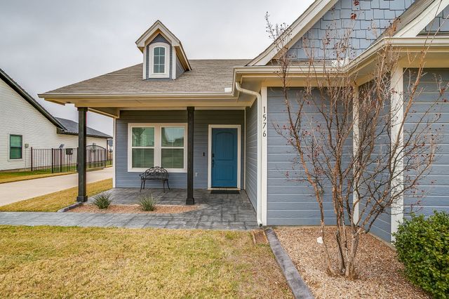 1576 Lizzie Lane, Burleson, TX 76028