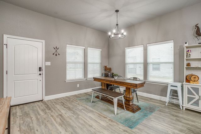 1576 Lizzie Lane, Burleson, TX 76028