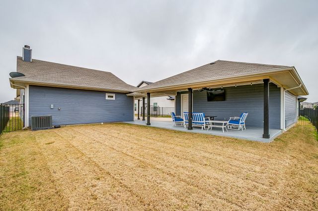 1576 Lizzie Lane, Burleson, TX 76028