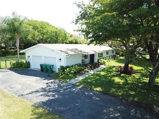 10343 SW 114th St, Miami, FL 33176