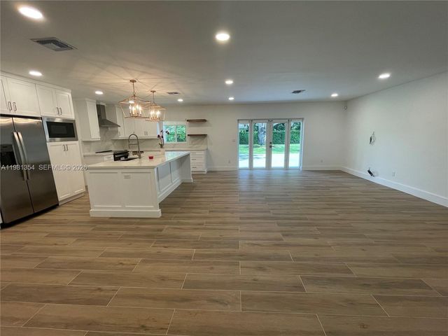 10343 SW 114th St, Miami, FL 33176