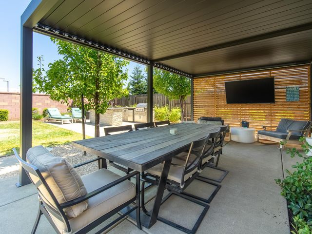 12041 Aleria Cir, Rancho Cordova, CA 95742