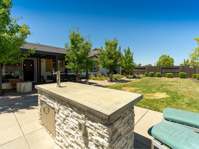 12041 Aleria Cir, Rancho Cordova, CA 95742