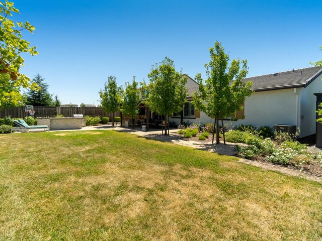 12041 Aleria Cir, Rancho Cordova, CA 95742