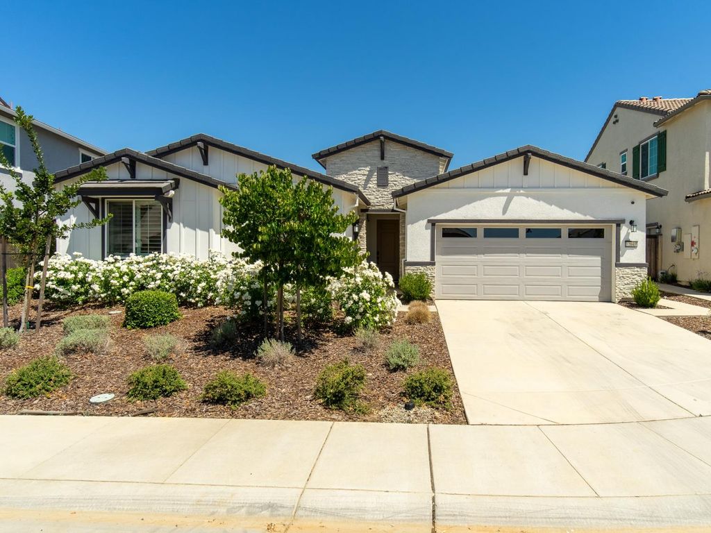 12041 Aleria Cir, Rancho Cordova, CA 95742