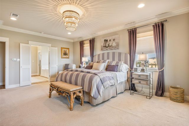 4424 Hatteras Drive, Crystal Beach, TX 77650