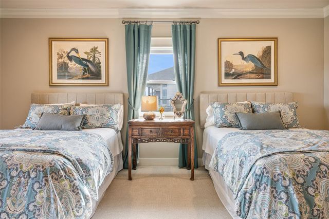 4424 Hatteras Drive, Crystal Beach, TX 77650