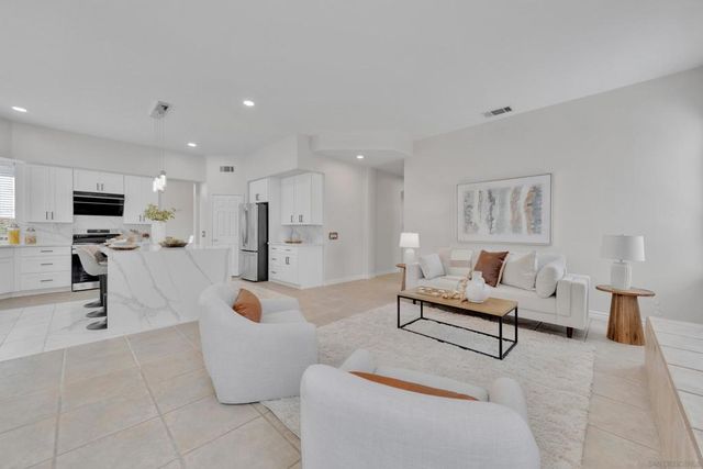 11674 Scripps Creek Dr, San Diego, CA 92131