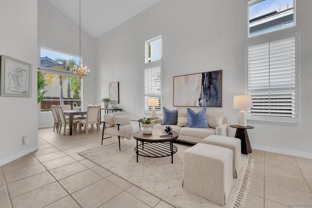 11674 Scripps Creek Dr, San Diego, CA 92131